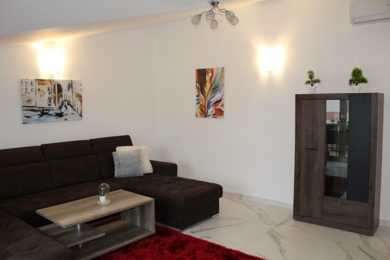 Casa Rados Fazana Apartment Exterior photo